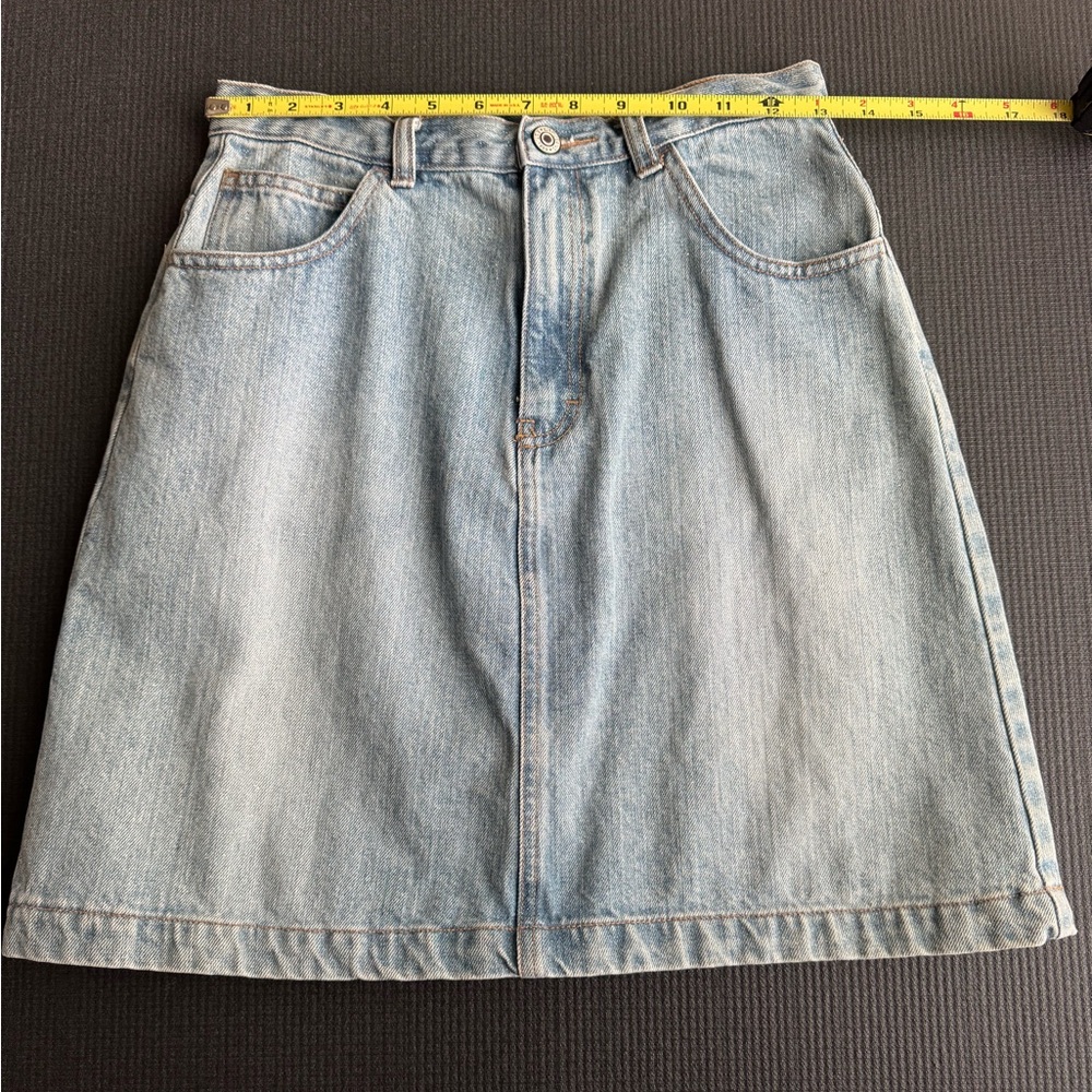 GAP denim shimmery skirt in kids size 16